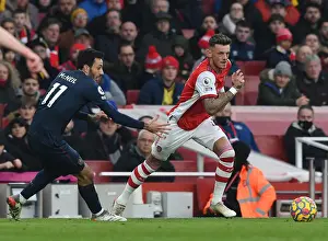 Arsenal vs Burnley: Battle for Premier League Points - Ben White vs Dwight McNeil