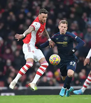 Arsenal vs Burnley: Intense Battle – Ben White vs Matej Vydra, Premier League 2021-22