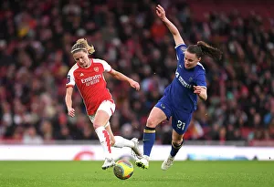 Arsenal vs. Chelsea: A Battle for Supremacy in the Barclays Women's Super League (2023-24) - Fight for Possession at Emirates Stadium
