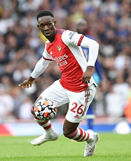 Arsenal v Chelsea 2021-22 Collection: Arsenal vs. Chelsea: Battle in the Premier League - Arsenal's Flo Balogun Fights for Victory at