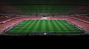 Arsenal V Chelsea 2014/15 Prints: Arsenal vs Chelsea Clash at Emirates Stadium, Premier League 2014/15