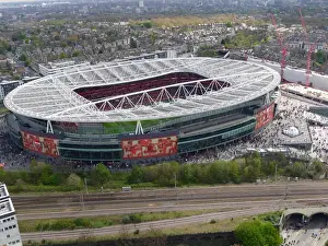 Arsenal vs. Chelsea: Premier League Clash at Emirates Stadium