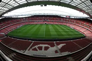 Arsenal V Chelsea 2015-16 Prints: Arsenal vs Chelsea: Premier League Showdown at Emirates Stadium, London, 2016
