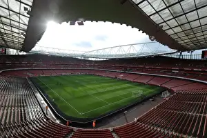Arsenal V Chelsea 2015-16 Prints: Arsenal vs Chelsea: Premier League Showdown at Emirates Stadium, London, 2016