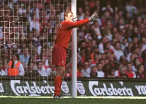 Arsenal vs. Chelsea Showdown: Jens Lehmann's Legendary FA Community Shield Performance, 2005
