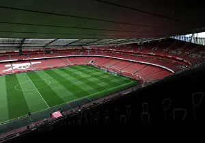 Arsenal vs Chelsea Showdown: Premier League Battle at Emirates Stadium, 2014/15