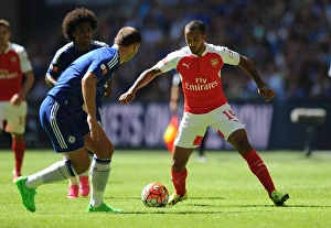 Arsenal vs. Chelsea Showdown: Walcott vs. Ivanovic in Community Shield Battle