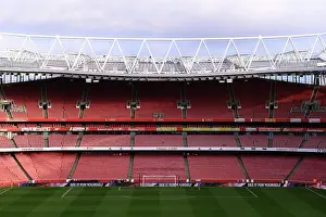 Arsenal Women V Chelsea Women 2022-23 Prints: Arsenal vs Chelsea: Women's Super League Showdown at Emirates Stadium