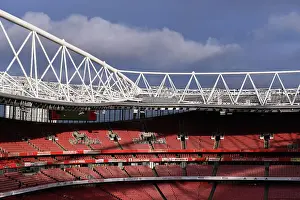 Arsenal Women V Chelsea Women 2022-23 Prints: Arsenal vs. Chelsea: Women's Super League Showdown at Emirates Stadium