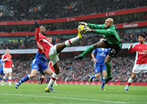 Arsenal V Everton 2009-10 Prints: Arsenal vs Everton: Gallas vs Howard - 2-2 Stalemate at Emirates Stadium