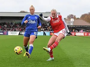 Arsenal Women V Everton Women 2022-23 Prints: Arsenal vs. Everton: Intense Moment in the FA Women's Super League