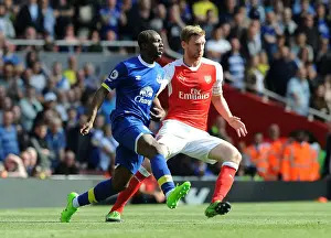 Arsenal vs. Everton: Per Mertesacker Shuts Down Arouna Kone