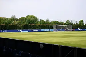 Everton Women V Arsenal Women 2022-23 Prints: Arsenal vs. Everton: Showdown in Liverpool's Walton Hall Park - Barclays Women's Super League (2022-23)