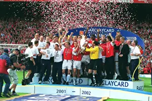 Arsenal V Everton Prints: Arsenal vs Everton: Thrilling 4-3 FA Barclaycard Premiership Clash at Arsenal Stadium