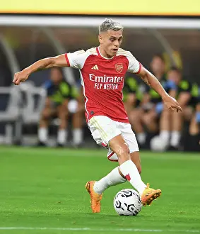 Arsenal vs. FC Barcelona: Pre-Season Clash at SoFi Stadium (2023)