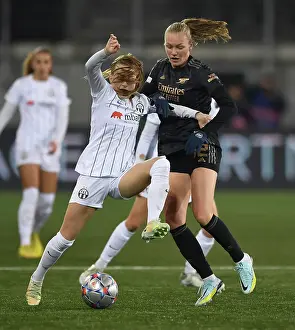 FC Zurich Frauen V Arsenal Women 2022-23 Prints: Arsenal vs. FC Zurich: A Battle in the UEFA Women's Champions League