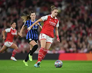 Arsenal vs. FC Zurich: Vivianne Miedema in Action - UEFA Women's Champions League Group C