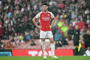 Arsenal vs. Fulham: Declan Rice's Intense Focus at Emirates Stadium (Premier League 2023-24)