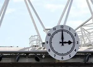 Arsenal vs Fulham: Emirates Stadium's Silent Clock - Premier League 2020-21 (Behind Closed Doors)