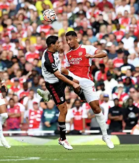 Arsenal vs Fulham: William Saliba's Battle for Possession - Premier League 2023-24