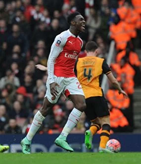Arsenal v Hull City - FA Cup 2015-16 Collection: Arsenal vs Hull City: FA Cup Fifth Round Showdown at The Emirates