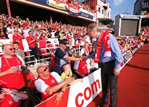 Arsenal vs Leicester City: FA Premiership Battle at Highbury, May 15, 2004