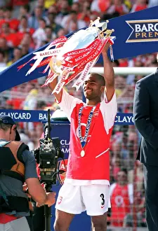 Arsenal vs Leicester City: FA Premiership Showdown at Highbury, May 15, 2004