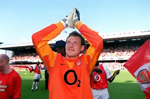 Arsenal V Leicester City Prints: Arsenal vs Leicester City: FA Premiership Showdown at Highbury, 2004