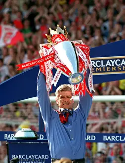 Arsenal vs Leicester City: FA Premiership Showdown - May 15, 2004, Highbury, London