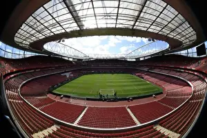 Arsenal V Liverpool 2022-23 Prints: Arsenal vs Liverpool: Premier League Showdown at Emirates Stadium