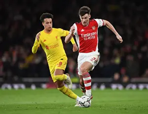 Arsenal vs Liverpool Showdown: A Battle of Wings - Tierney vs Gordon in Carabao Cup Semi-Final