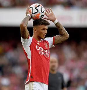 Arsenal vs Manchester City: Battle for Premier League Supremacy - White Hot Rivalry: Arsenal's Ben White Faces Manchester City (2023-24)
