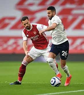 Arsenal vs Manchester City: Pablo Mari Closes Down Riyad Mahrez in Empty Emirates Stadium, Premier League 2020-21