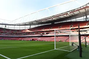 Arsenal V Manchester City 2021-22 Prints: Arsenal vs Manchester City: Premier League Showdown at Emirates Stadium
