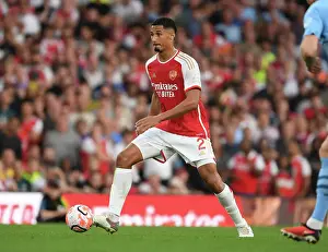 Arsenal vs Manchester City: Saliba's Debut in the 2023-24 Premier League Clash