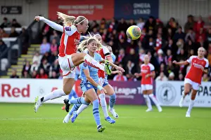 Arsenal vs Manchester City: Women's Super League Showdown at Meadow Park (2023-24)
