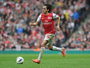 Arsenal vs Manchester City: Yossi Benayoun in Action, Premier League 2011-12
