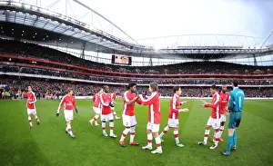 Arsenal V Manchester United 2009-10 Prints: Arsenal vs Manchester United 3-1: Premier League Showdown at Emirates Stadium