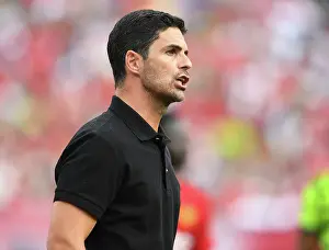 Arsenal V Manchester United - Pre Season 2023-24 Prints: Arsenal vs Manchester United: Arteta vs Solskjaer Showdown at MetLife Stadium (2023-24)