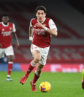 Arsenal vs Manchester United: Bellerin's Battle at Empty Emirates Amidst Pandemic