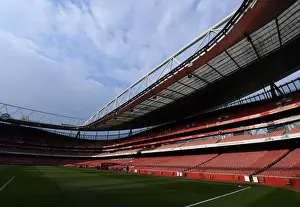 Arsenal vs Manchester United: Emirates Battle - Premier League 2021-22