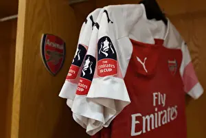 Arsenal V Manchester United FA Cup 2018-19 Prints: Arsenal vs Manchester United: FA Cup Showdown at Emirates Stadium