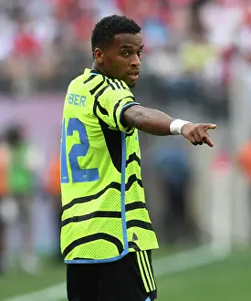 Arsenal vs Manchester United: Jurrien Timber in Action - Pre-Season Clash 2023-24