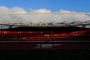 Arsenal V Manchester United 2013-14 Prints: Arsenal vs Manchester United: Premier League Clash at Emirates Stadium (2013-14)