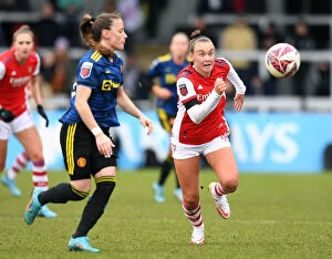 Images Dated 5th February 2022: Arsenal vs Manchester United: A Tight Battle in FA WSL (February 2022)