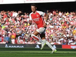 Arsenal vs Manchester United: White Hot Rivalry - Battle for Premier League Supremacy (2023-24)