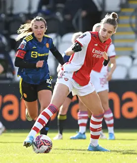 Arsenal Women V Manchester United Women 2021-22 Prints: Arsenal vs Manchester United: Women's Super League Clash - Miedema vs Zelem Battle