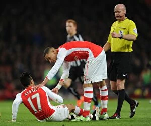 Images Dated 13th December 2014: Arsenal vs Newcastle United: Lee Mason Referees Tense Premier League Clash (December 2014)