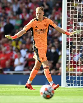 Arsenal vs Norwich City: Aaron Ramsdale in Action at Emirates Stadium (2021-22 Premier League)