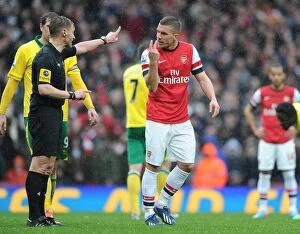 Images Dated 13th April 2013: Arsenal vs Norwich City: Premier League Clash at Emirates Stadium (2012-13)